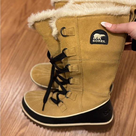 Sorel Winter boots❄️☃️ - Picture 1 of 4